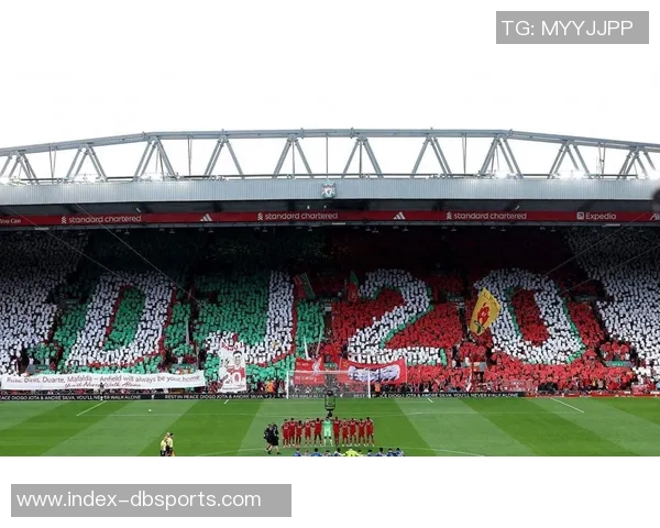 古斯托回忆:贝尔球衣陪伴我首秀对决利物浦的难忘时刻 古斯托回忆:贝尔球衣陪伴我首秀对决利物浦的难忘时刻