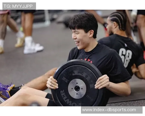 杨瀚森工作室:在艰难中前行保持平和心态不断追求自我提升 杨瀚森工作室:在艰难中前行保持平和心态不断追求自我提升