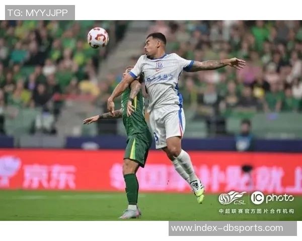 阿苏埃高空暴扣破门助申花1-0领先首尔展现强大实力 阿苏埃高空暴扣破门助申花1-0领先首尔展现强大实力