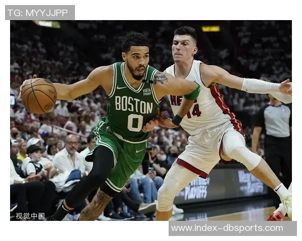 热火全员状态火热9人轮换7人得分上双3人突破20分 热火全员状态火热9人轮换7人得分上双3人突破20分