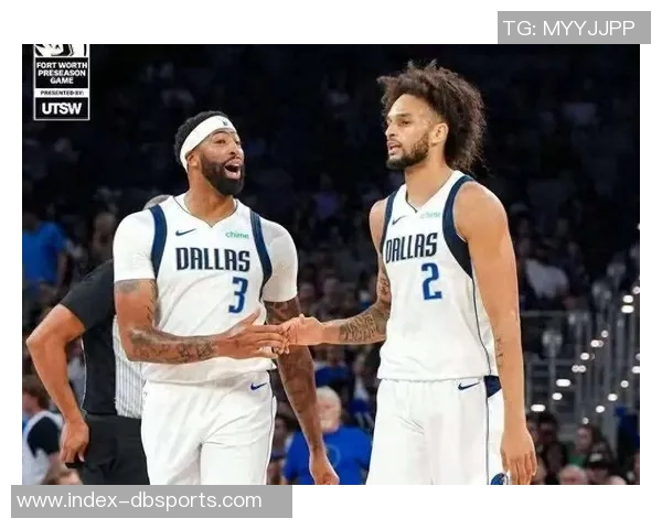 浓眉评价弗拉格首场比赛表现称紧张情绪正常相信他会克服困难 浓眉评价弗拉格首场比赛表现称紧张情绪正常相信他会克服困难