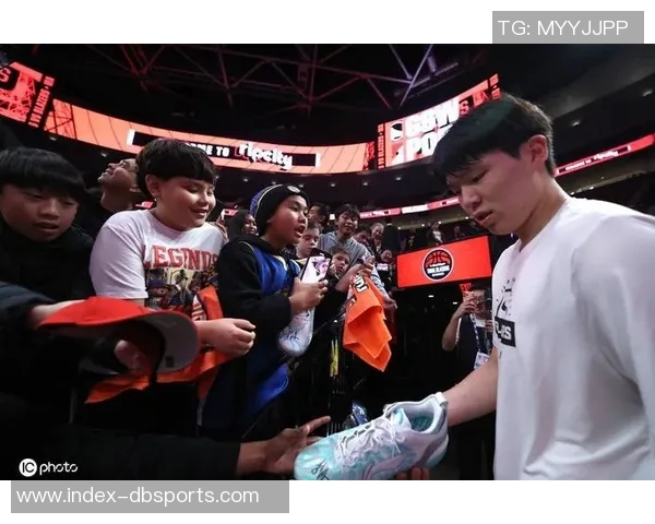 换帅后杨瀚森谈角色变化认为依旧保持原有风格与状态 换帅后杨瀚森谈角色变化认为依旧保持原有风格与状态