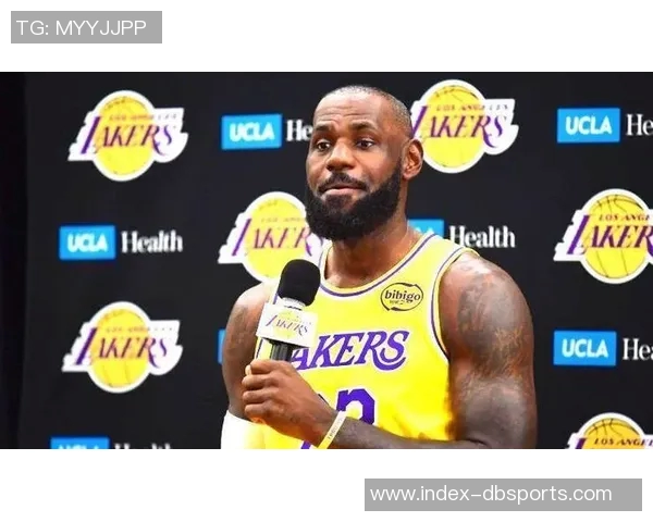 詹姆斯展望新赛季强调开拓者与爵士的潜力与悬念 詹姆斯展望新赛季强调开拓者与爵士的潜力与悬念