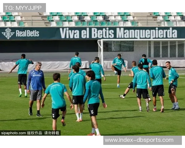 亚马尔国家队受伤引发争议德拉富恩特坚称无影响不存在冲突 亚马尔国家队受伤引发争议德拉富恩特坚称无影响不存在冲突