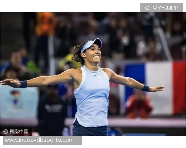 加西亚赛场表现出色收获12分感谢父亲的支持与鼓励希望他为我感到骄傲 加西亚赛场表现出色收获12分感谢父亲的支持与鼓励希望他为我感到骄傲